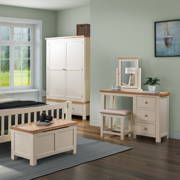 Wynyard Ivory 2 Over 4 Chest | Fully Assembled