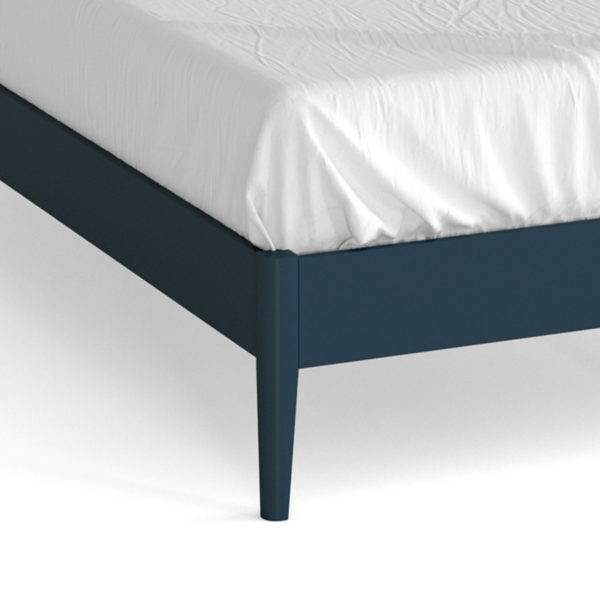 Kingsbridge Blue King Size Bed