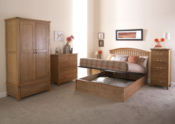 Reus Wooden King Size Ottoman Bed | Oak
