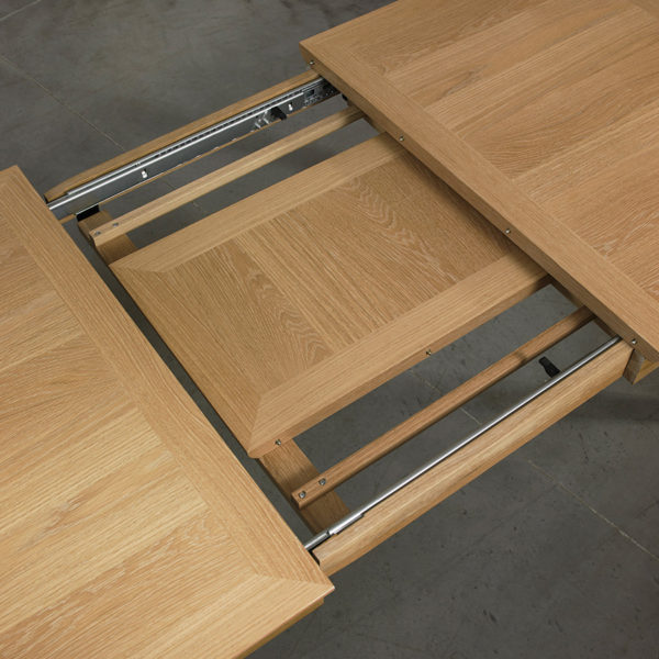 Landlas Oak Extending Dining Table |130 - 170cm | 4 - 6 People