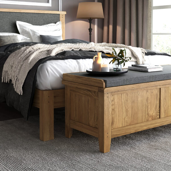 Penrith Oak 3 Drawer Chest