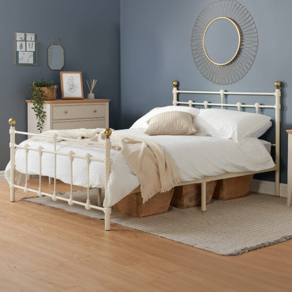 Altai Double Bed | Cream