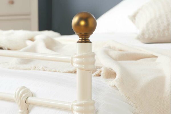 Altai Double Bed | Cream
