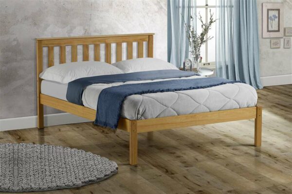 Hurlford Small Double Bed | Pine