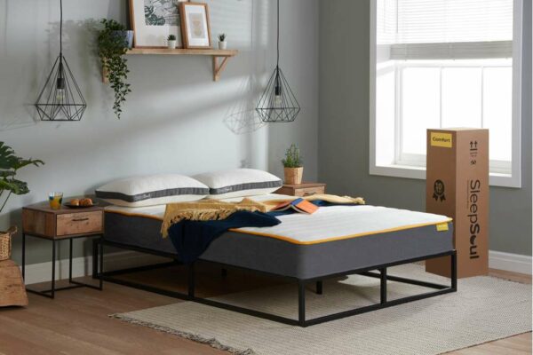Comfort Small Double Mattress | White