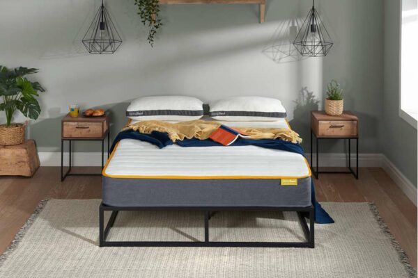 Comfort Small Double Mattress | White